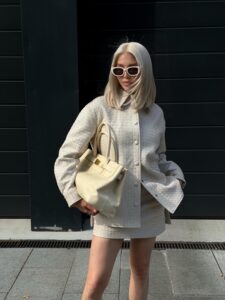 Костюм из натуральной кожи Latte - 57889